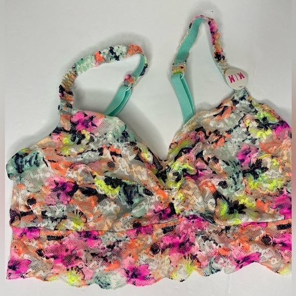 PINK Victoria's Secret Other - VS Pink NWT‎ Floral Lace Bralette M
